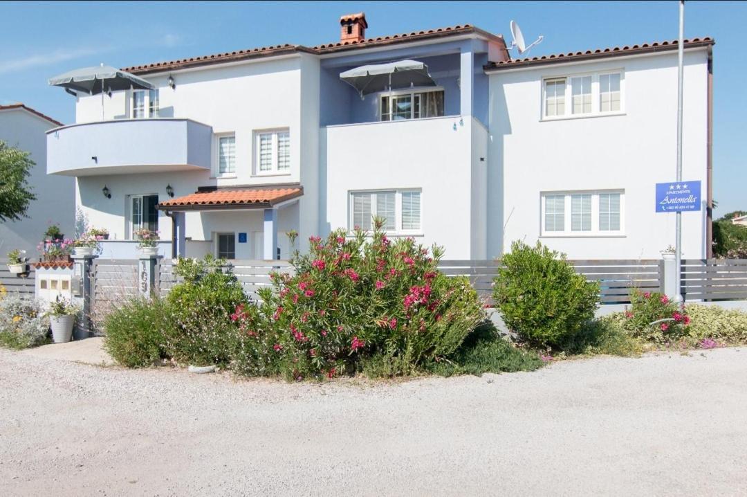 Apartment Antonella Fasana Fažana Exteriör bild